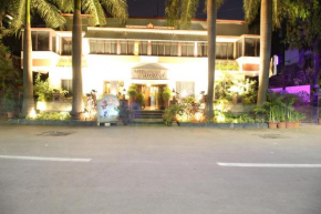 Отель Hotel Shivam  Пунe